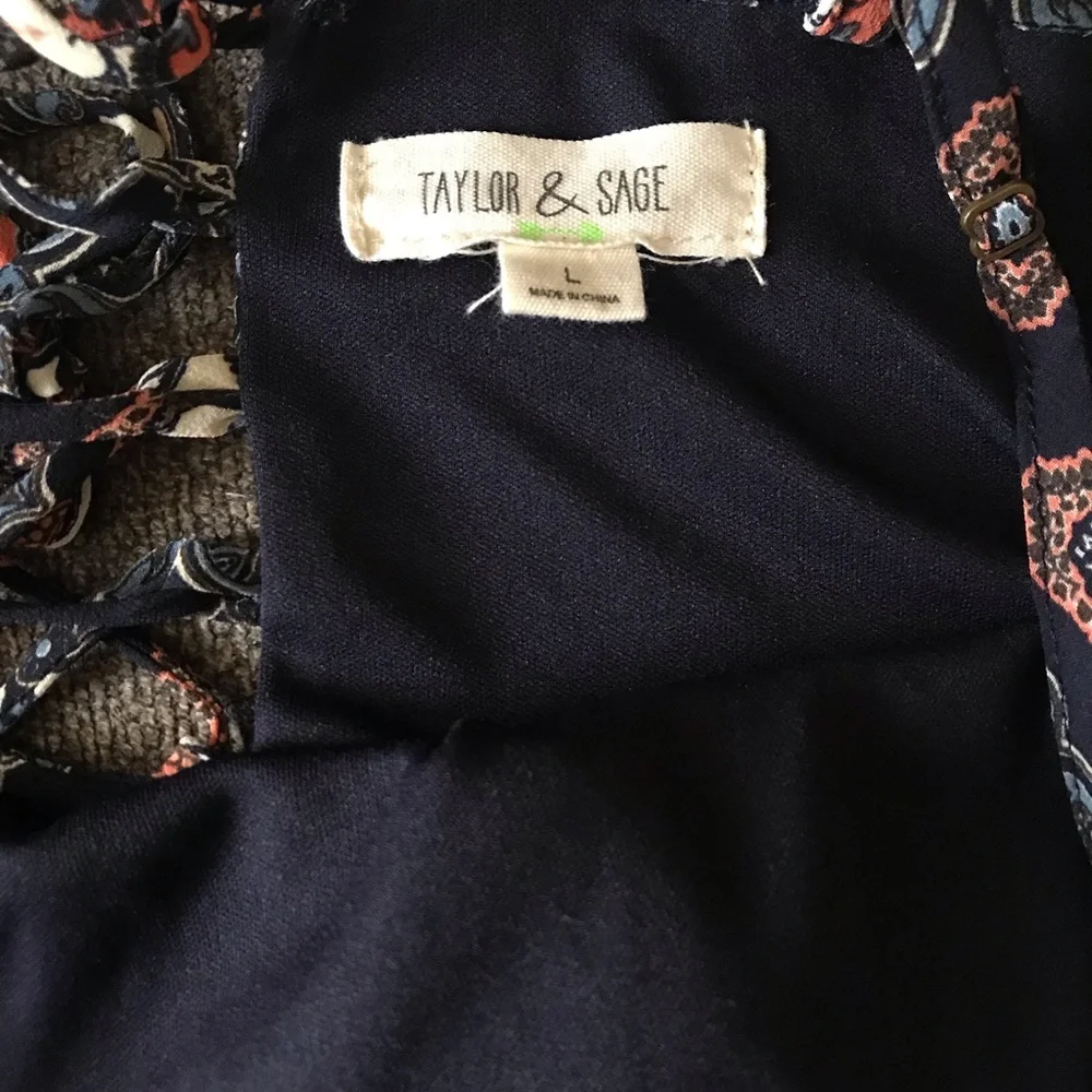 Taylor & Sage Tiered Fully Lined Dress Large - Picture 7 of 9
